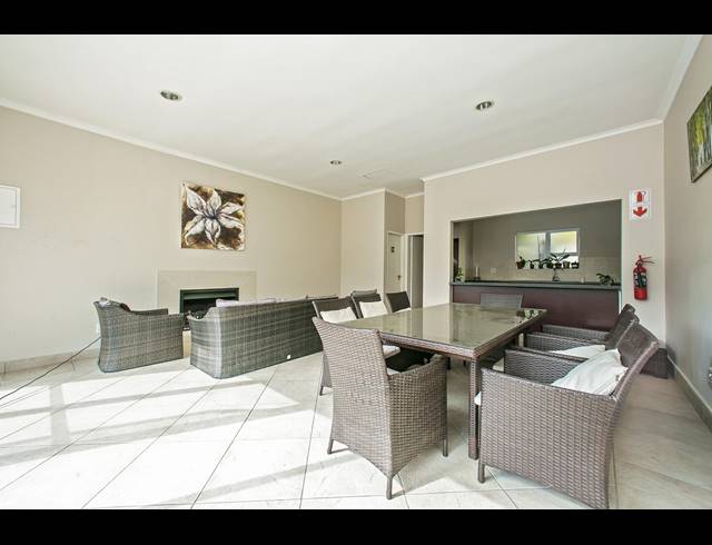 2 BEDROOM APARTMENT TO LET IN HYDE PARK